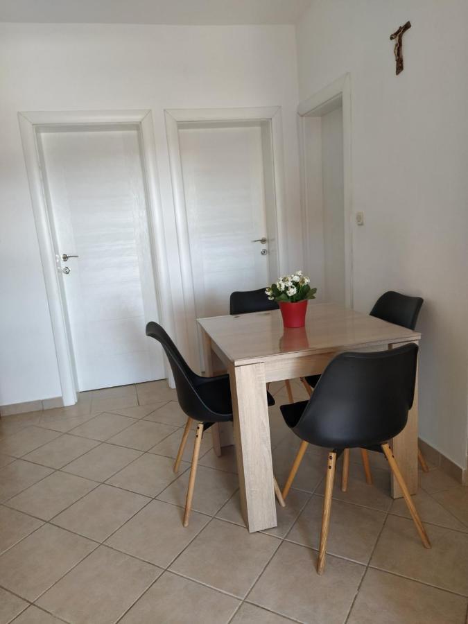 Apartmani Ruza 维尔 外观 照片